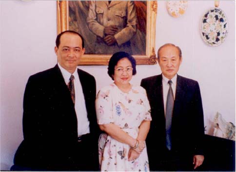 02.jpg
