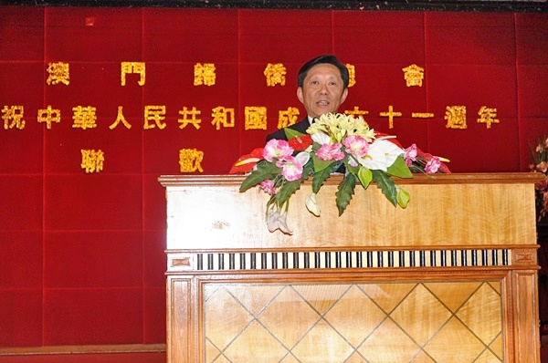 1guogui.jpg