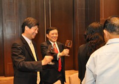 20120507102142423428