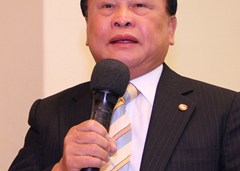 20140825153556179806