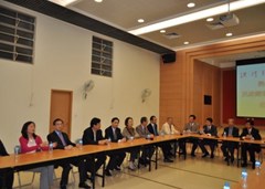 民政總署訪僑總