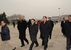 2010年僑總負責人赴北京參加兩會照片