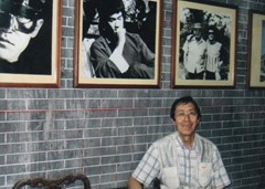 參觀李小龍祖居留影