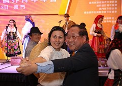 嘉賓跳舞